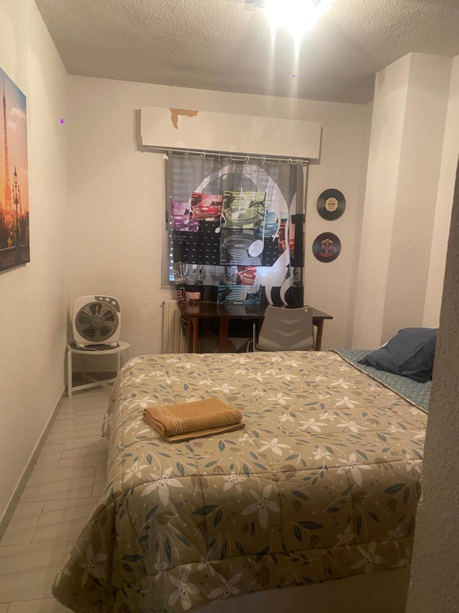Apartamento Paris Alcalá de Henares Exterior foto